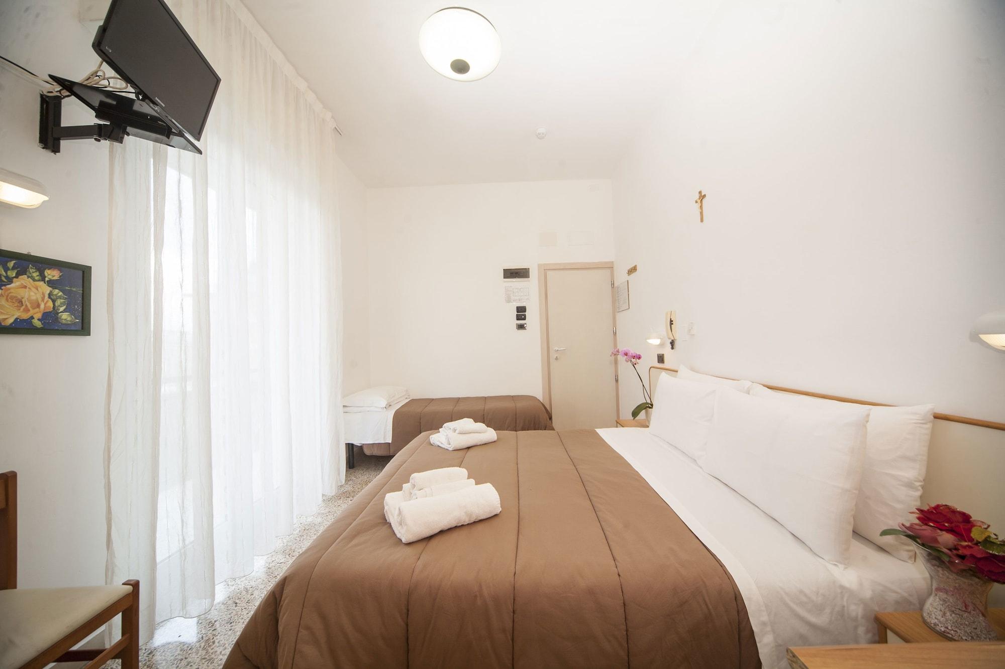 Hotel Zurigo Rimini Exterior photo
