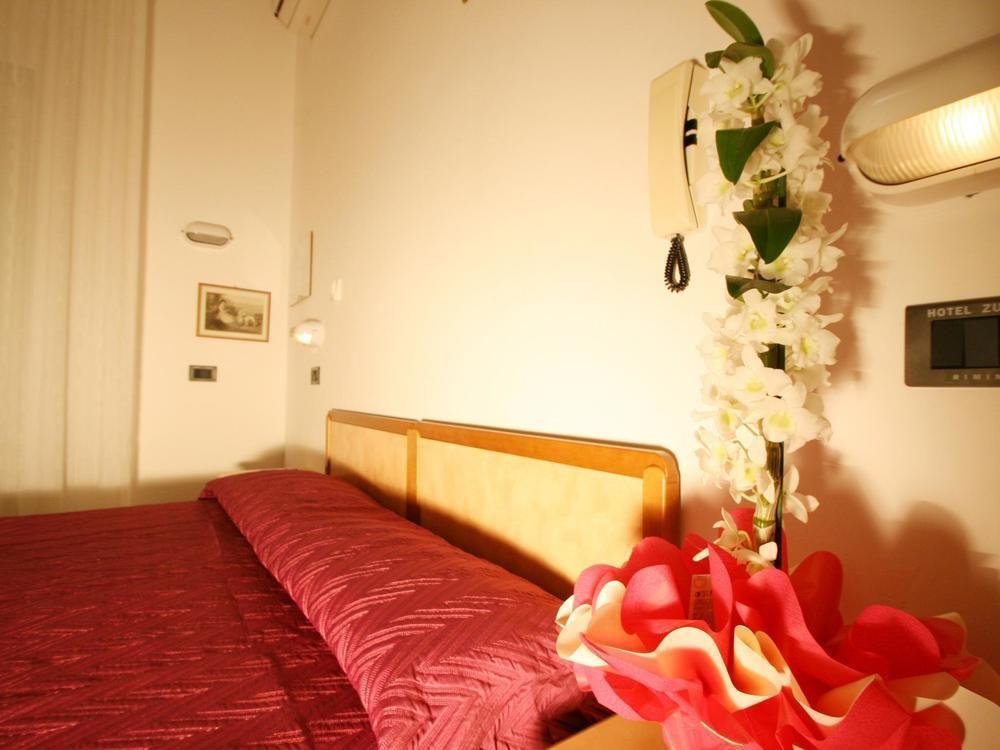 Hotel Zurigo Rimini Exterior photo