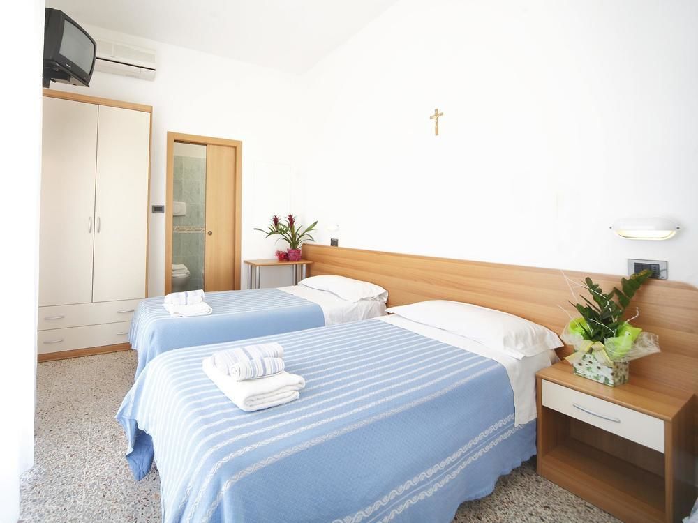 Hotel Zurigo Rimini Exterior photo