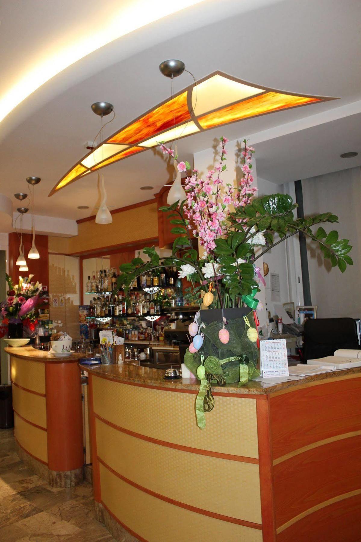 Hotel Zurigo Rimini Exterior photo